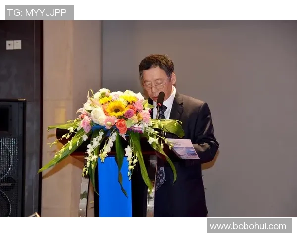 成都乒乓球队在比赛中的盯防策略分析与成败得失探讨 成都乒乓球队在比赛中的盯防策略分析与成败得失探讨